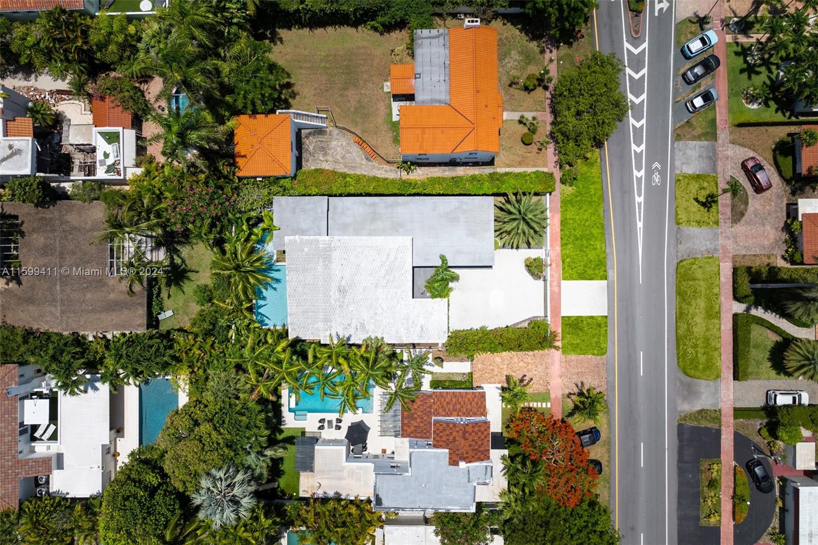 5225 La Gorce Drive Miami Beach, FL 33140 - Photo 57 of 64 an aerial view of houses with outdoor space