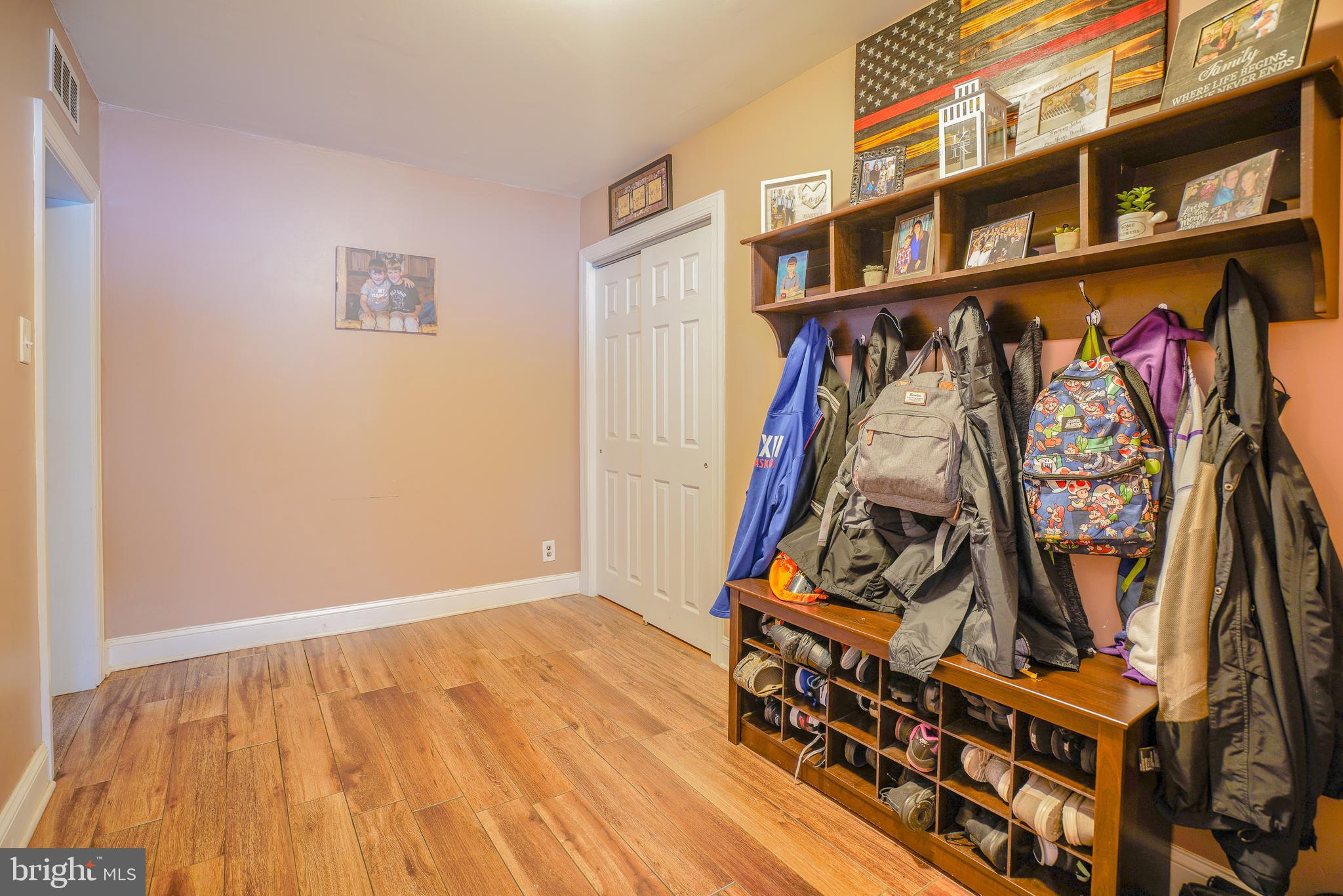 9217 Annapolis Road Philadelphia, PA 19114 - Photo 25 of 28 Gallery Image 25