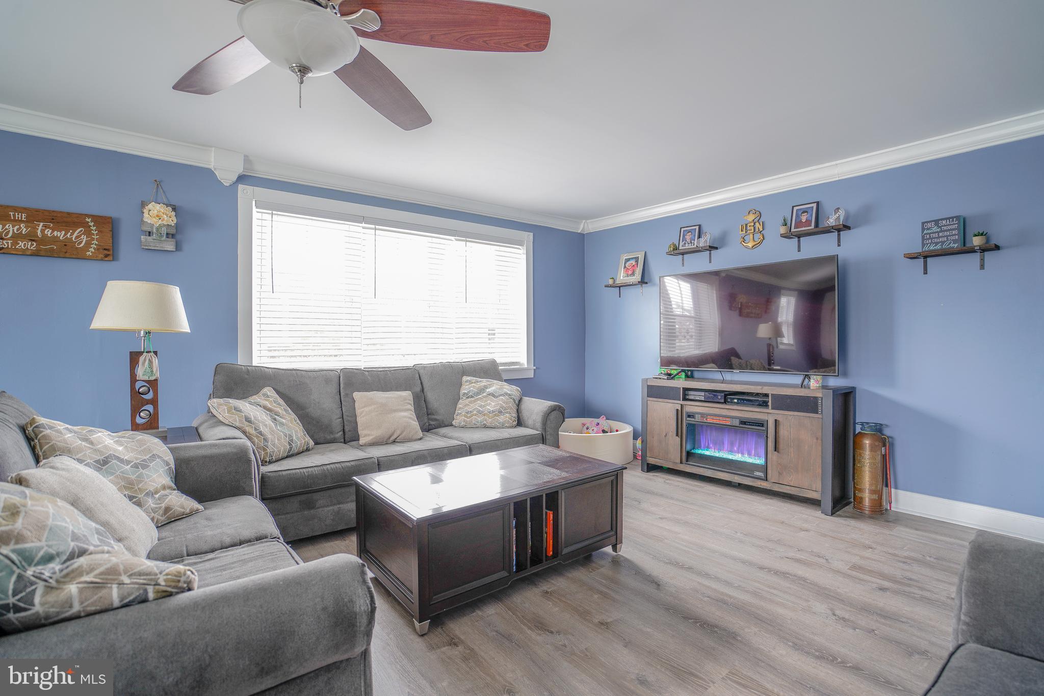 9217 Annapolis Road Philadelphia, PA 19114 - Photo 5 of 28 Gallery Image 5