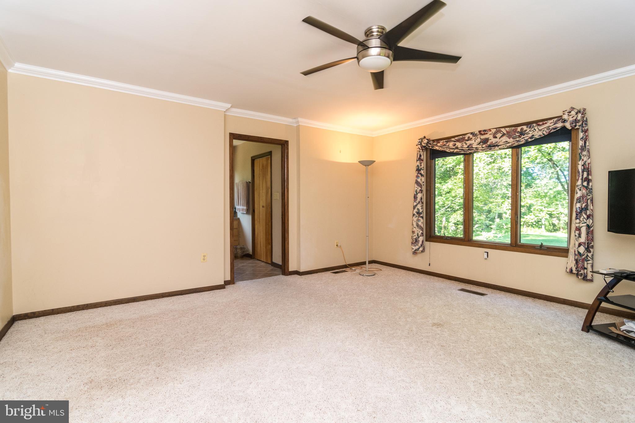 1338 St Peters Road Pottstown, PA 19465 - Photo 22 of 37
