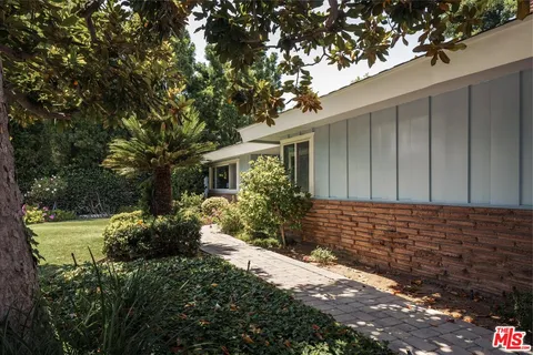$1,350,000 | 14141 Margate Street, Sherman Oaks, CA 91401