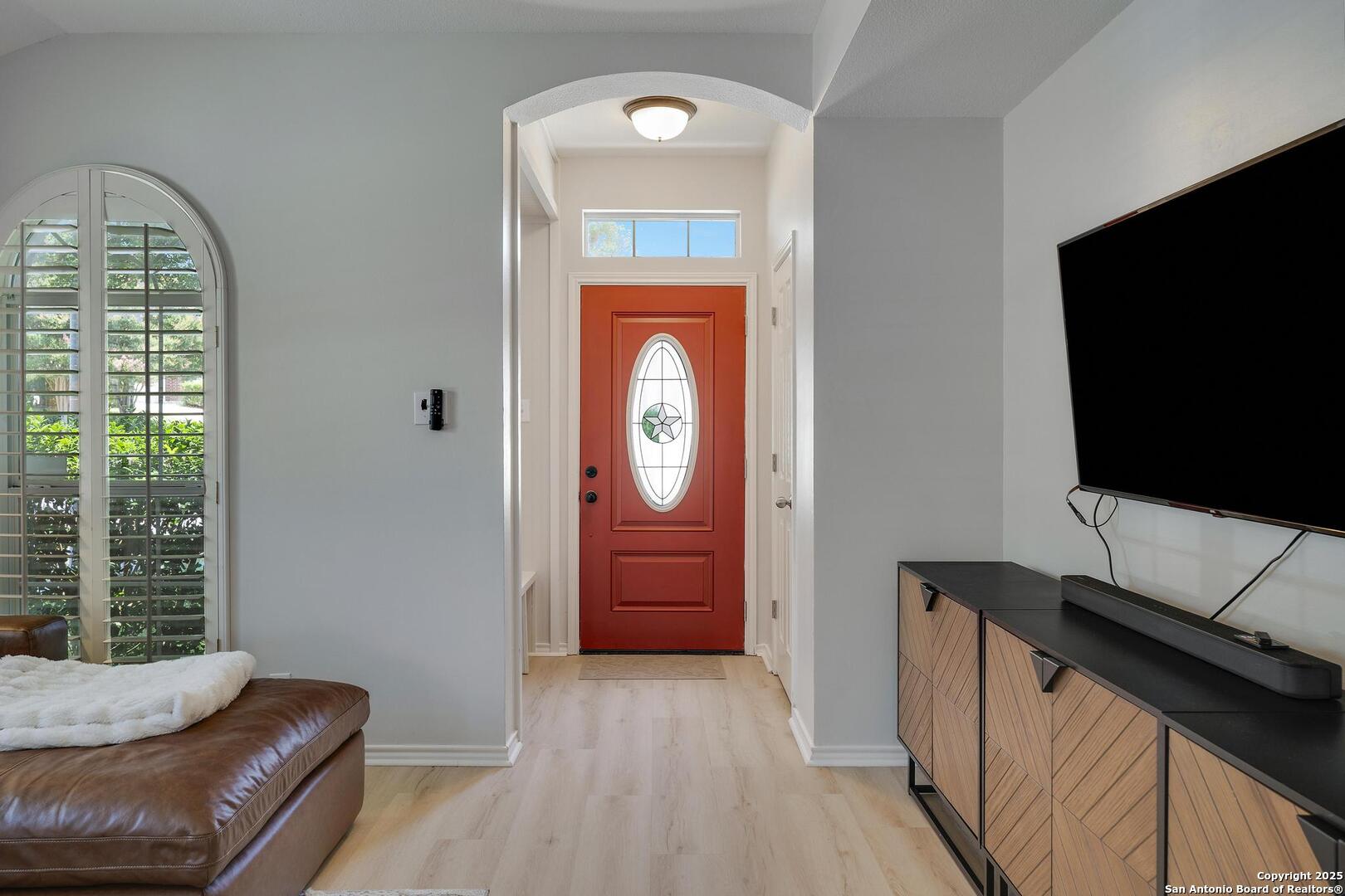 7731 Wexford Ridge San Antonio, TX 78240 - Photo 4 of 32