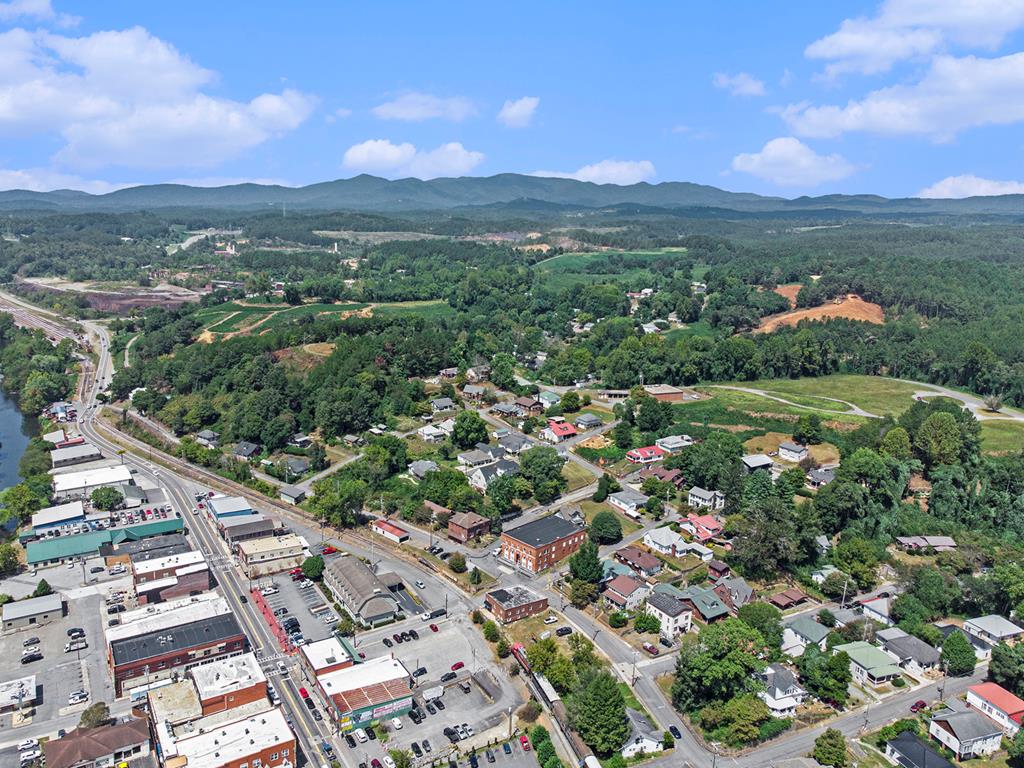 177 Main Street Copperhill, TN 37317 - Photo 26 of 26 a view of city and mountain