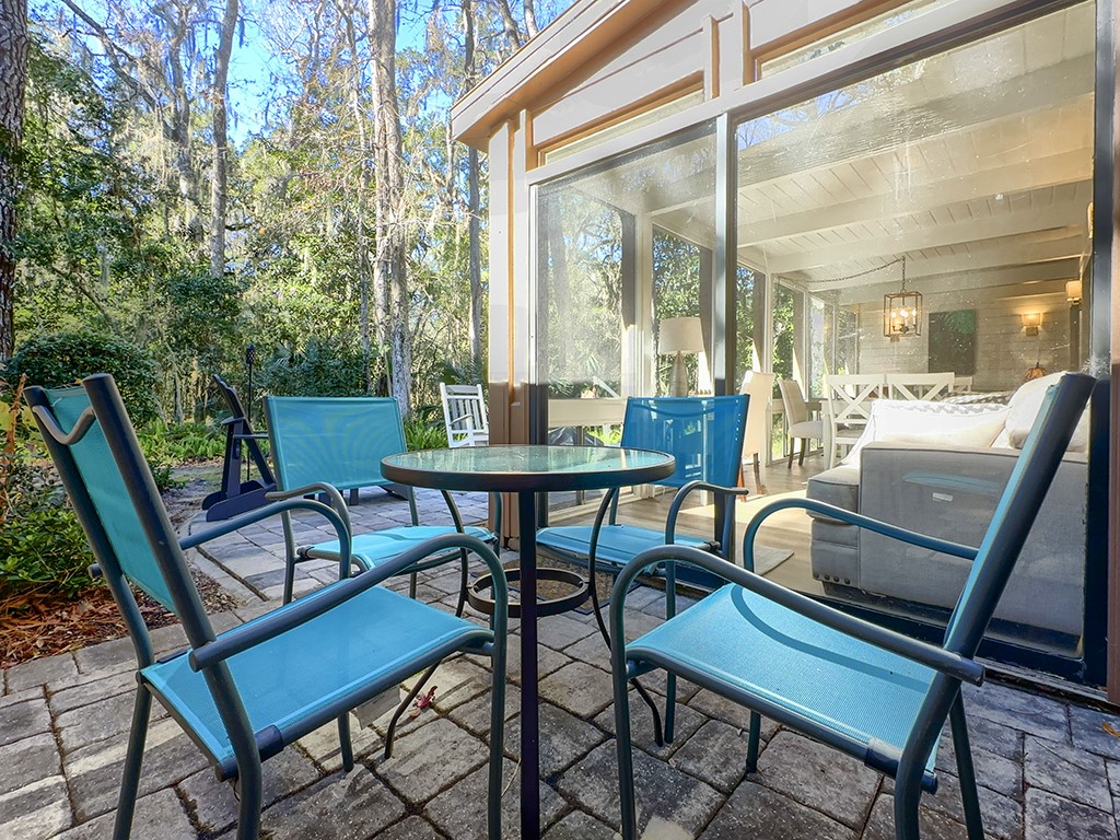 3211 Sea Marsh Road Fernandina Beach, FL 32034 - Photo 25 of 30 a view of a dining room with furniture and wooden floor