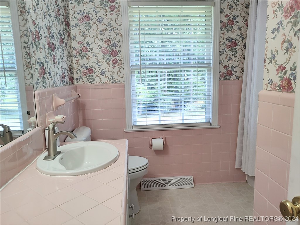 619 McLeod Drive Sanford, NC 27330 - Photo 17 of 42