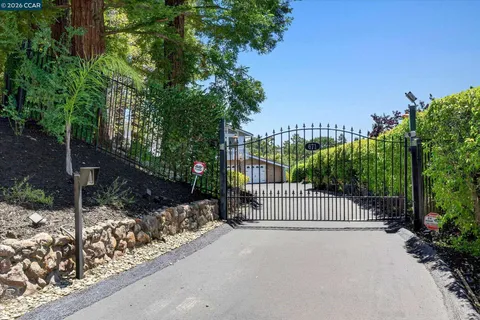 $2,999,000 | 671 Logan Lane, Danville, CA 94526