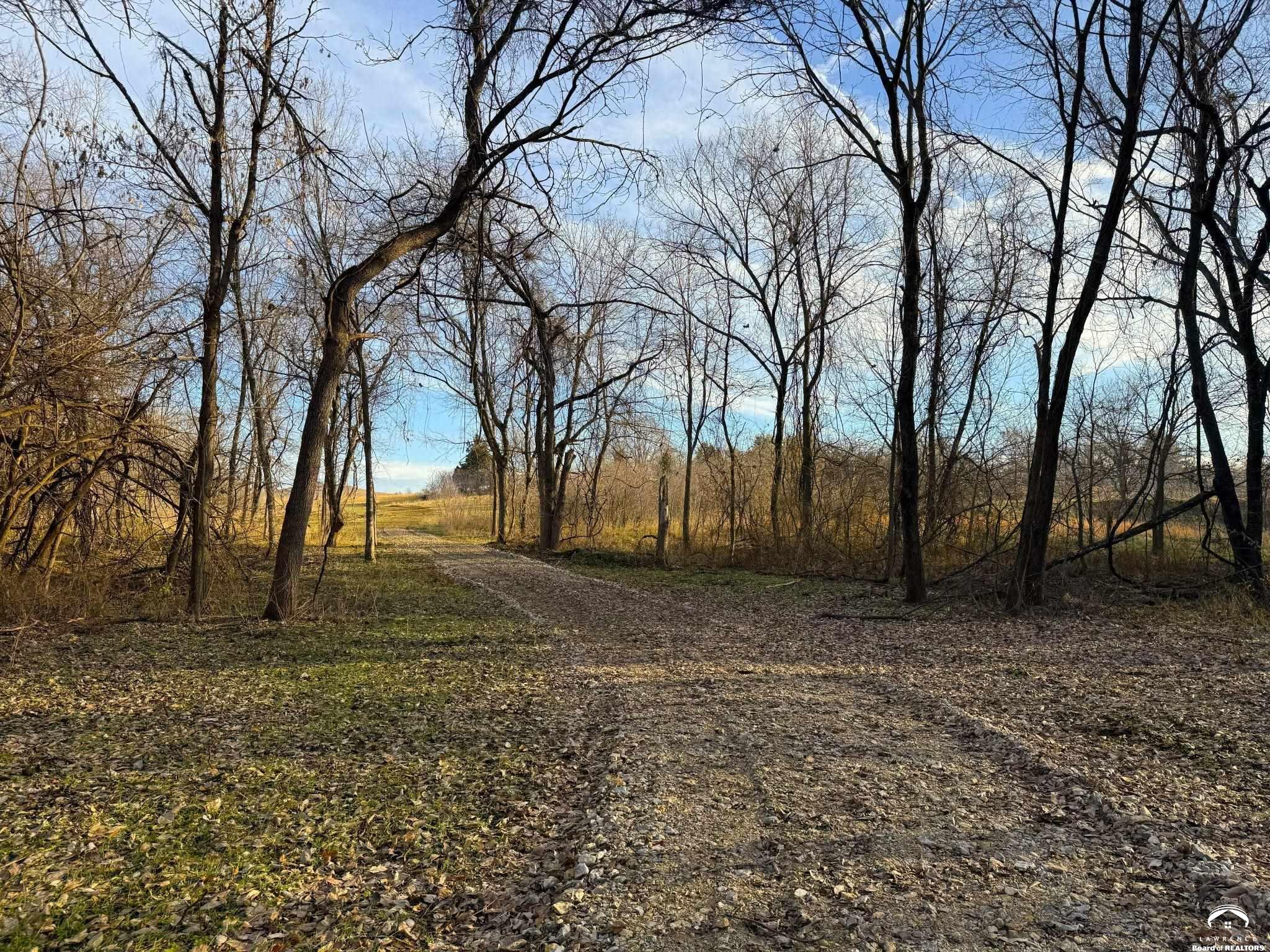 1036 East 1700 Road Lawrence, KS 66046 - Photo 33 of 38
