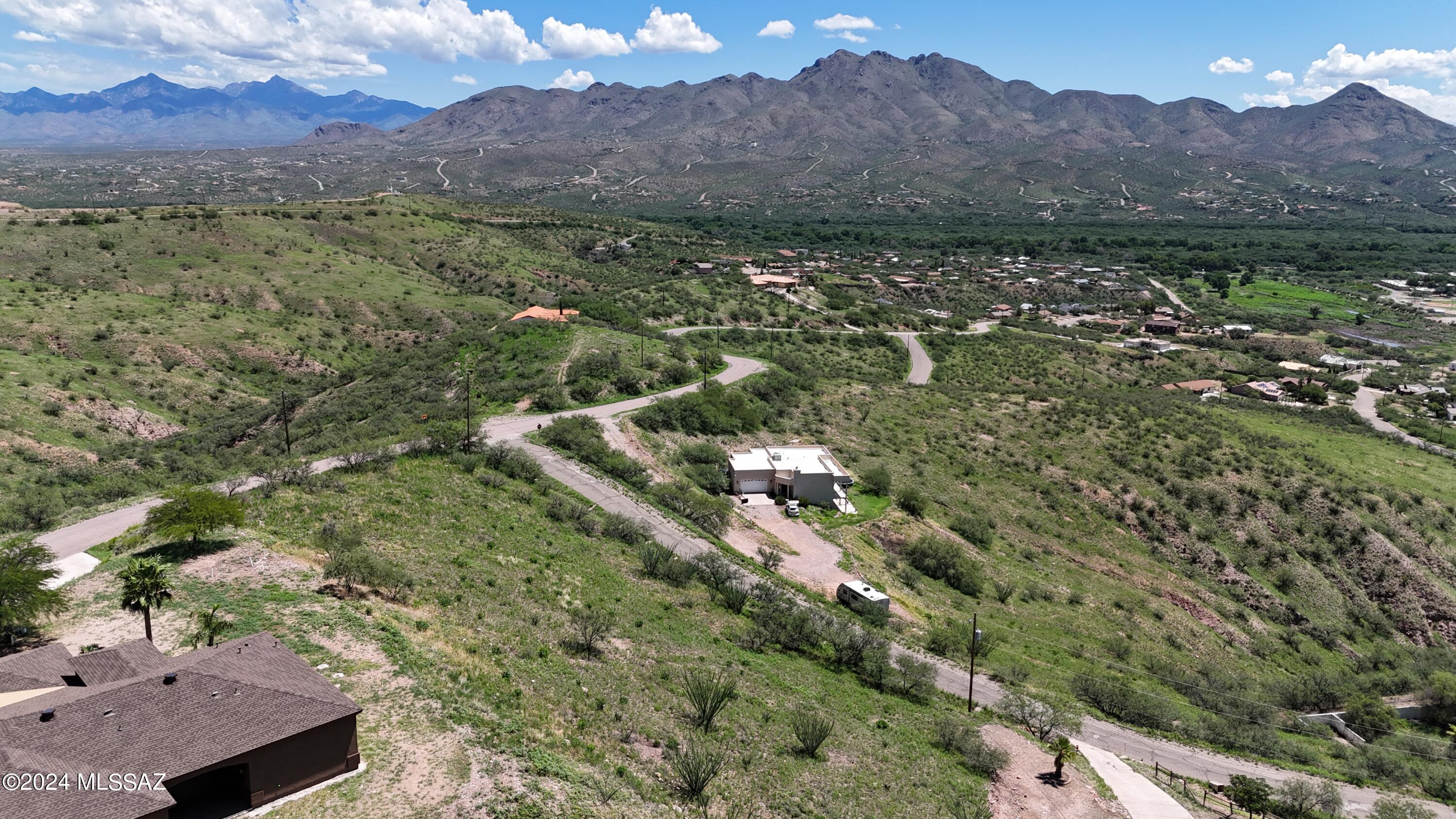 1446 Circulo Sombrero, Unit 77 Rio Rico, AZ 85648 - Photo 7 of 12