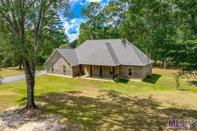 $499,900 | 25041 Old Greenwell Springs Road, Greenwell Springs, LA 70739