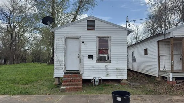 $30,000 | 1311-1313 Turner Street, Alexandria, LA 71301