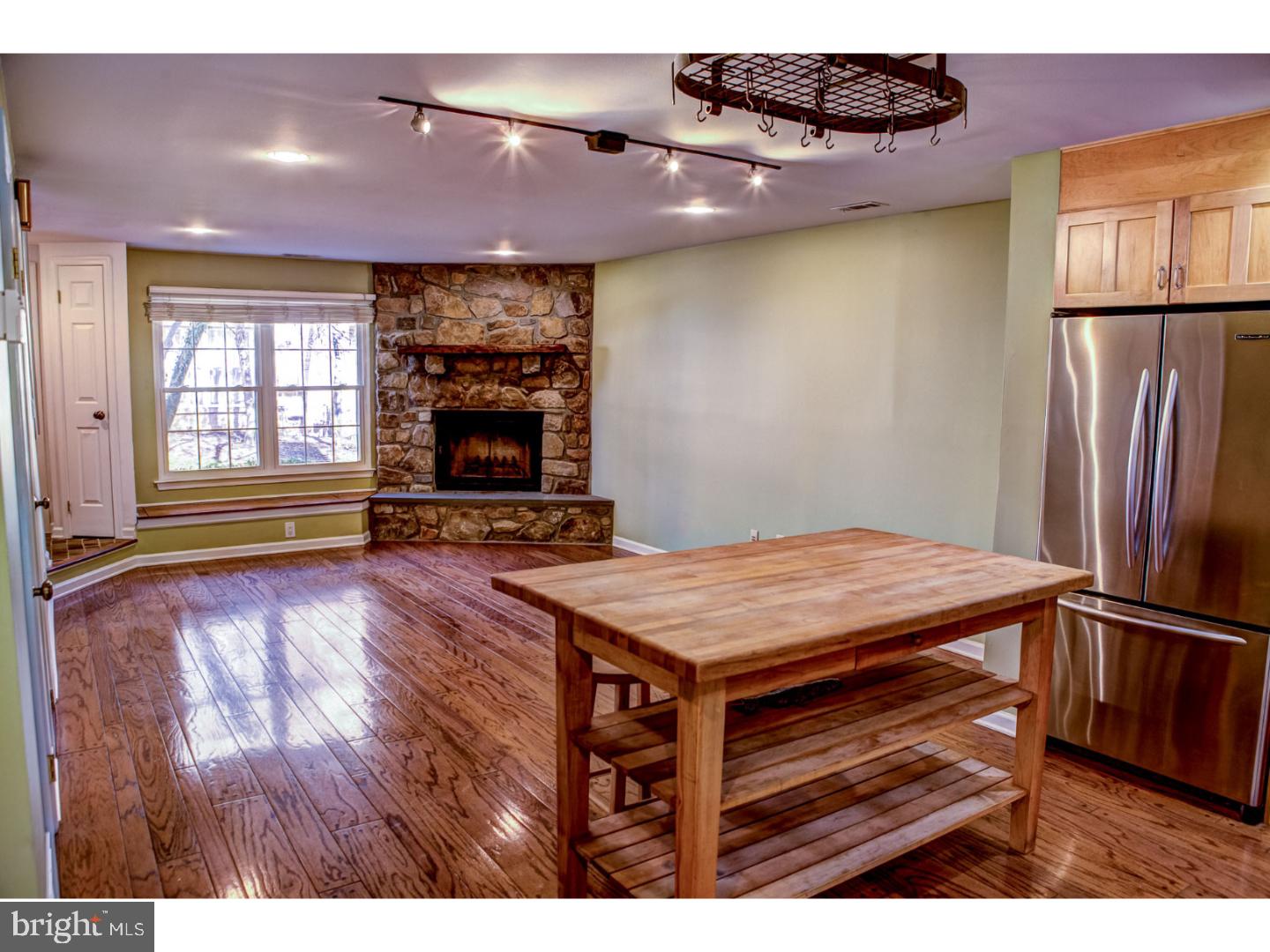 48 Rampart Drive Chesterbrook, PA 19087 - Photo 5 of 11 Gallery Image 5
