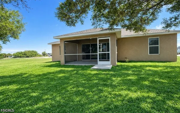 $1,895 | 2010 Northeast 13th Place, Cape Coral, FL 33909