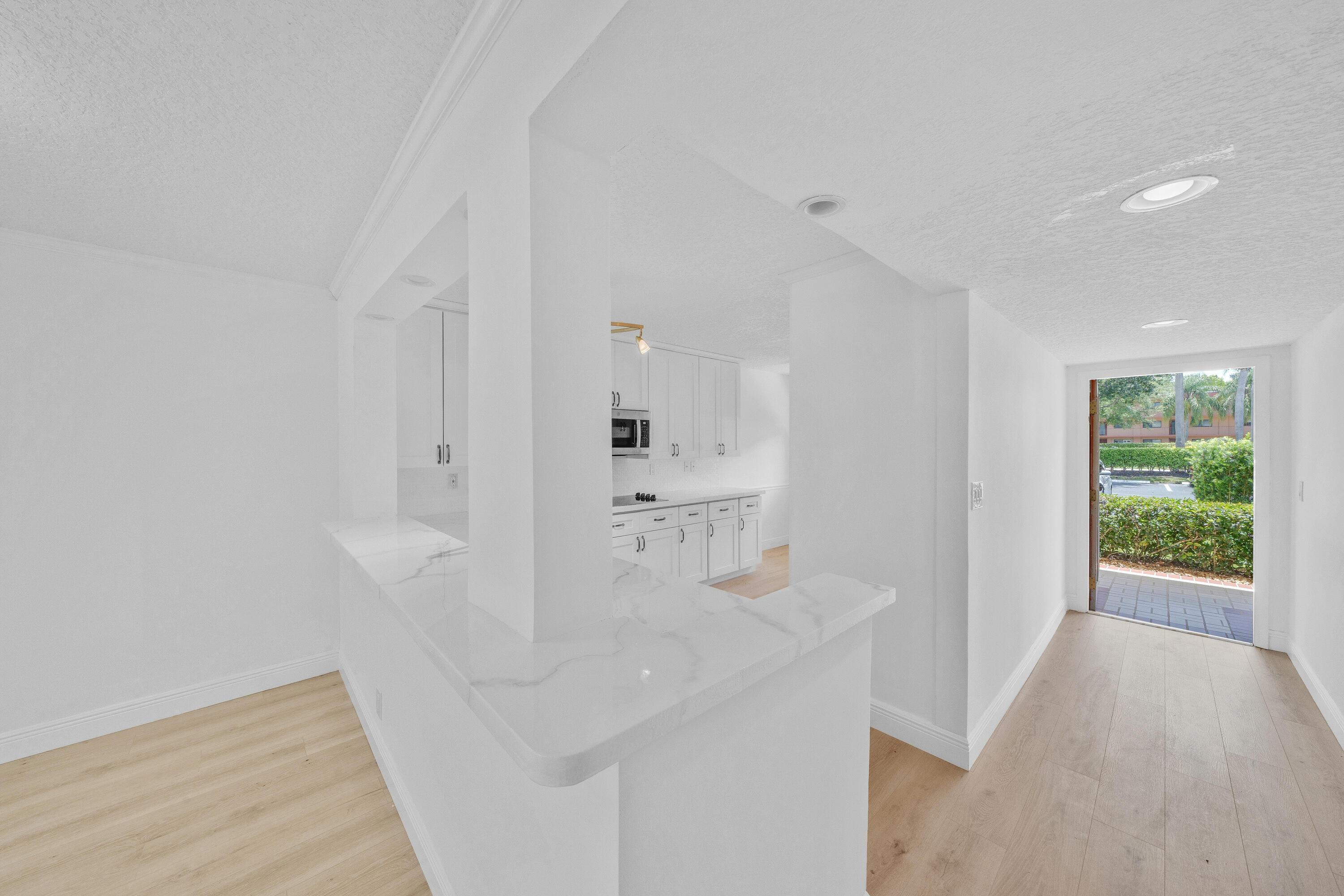 15075 Witney Road, Unit 108 Delray Beach, FL 33484 - Photo 6 of 76 4 Kitchen (2)
