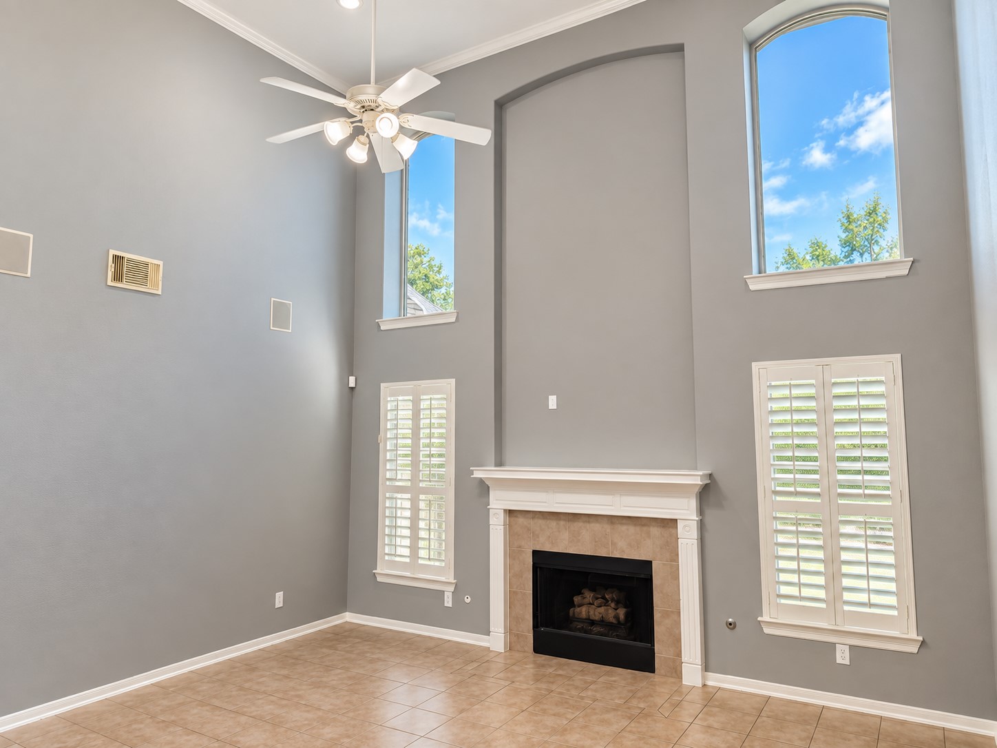 6007 Foxland Court Spring, TX 77379 - Photo 5 of 26 Gallery Image 5