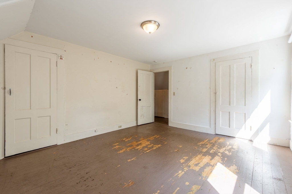 177 Montague Road Amherst, MA 01002 - Photo 22 of 31