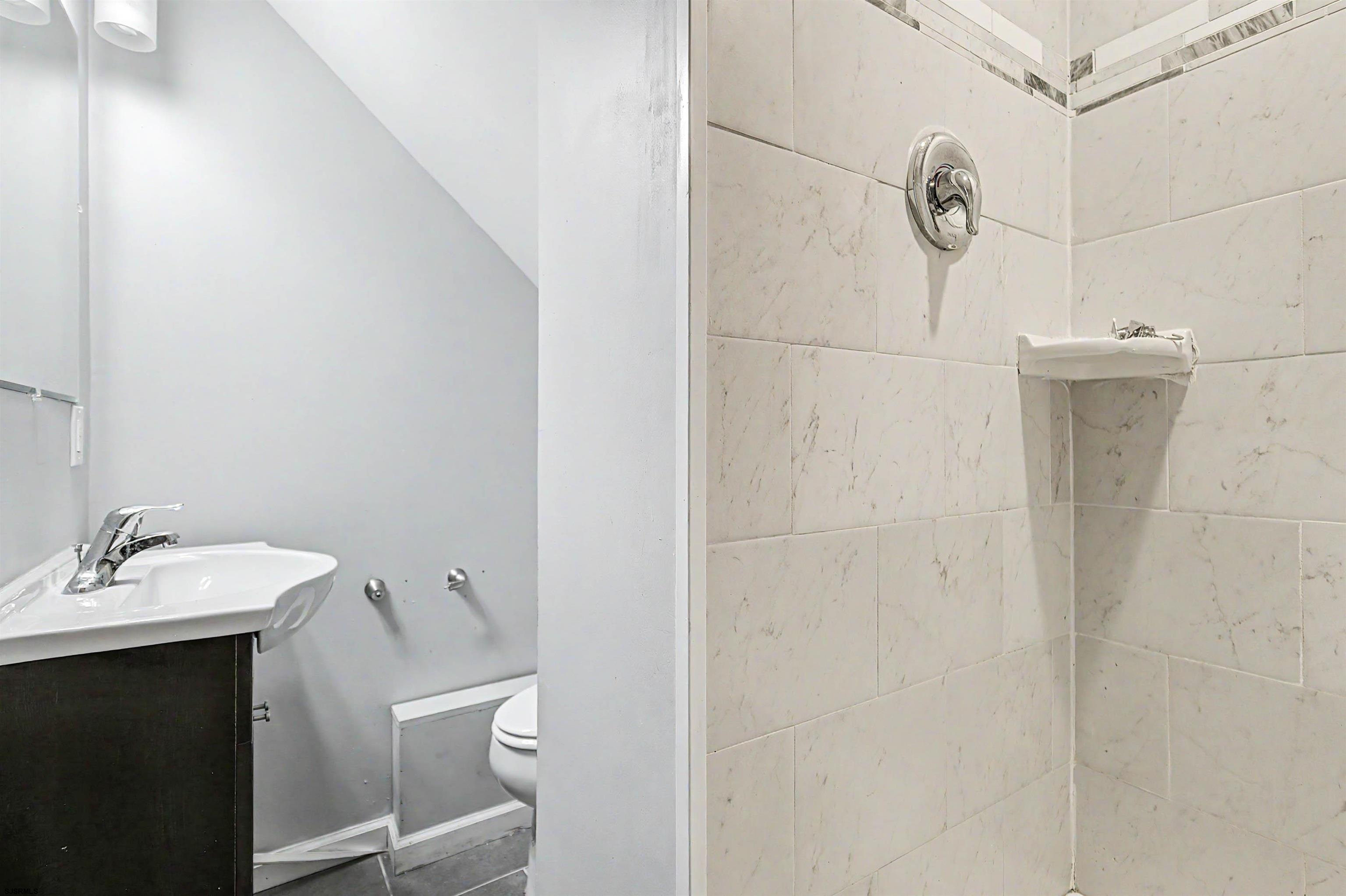 7 Equestrian Road Egg Harbor Township, NJ 08234 - Photo 31 of 39