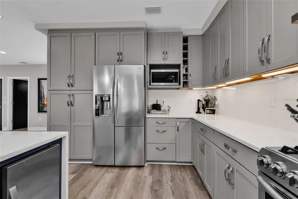 $3,500 | 276 Lewis Circle, Unit 112, Punta Gorda, FL 33950