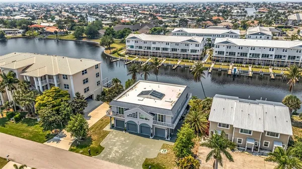 $3,500 | 276 Lewis Circle, Unit 112, Punta Gorda, FL 33950