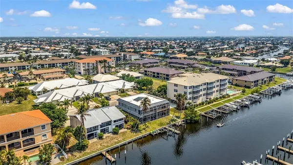$3,500 | 276 Lewis Circle, Unit 112, Punta Gorda, FL 33950