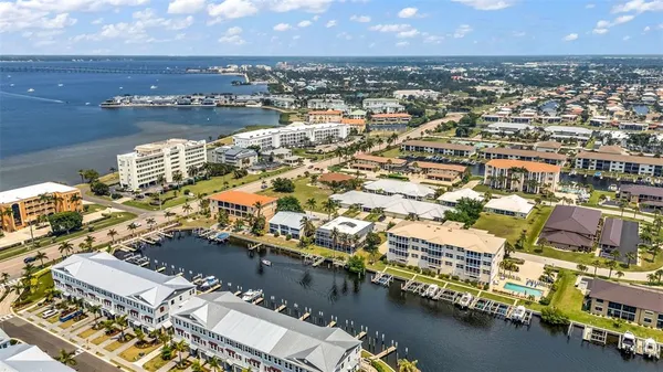 $3,500 | 276 Lewis Circle, Unit 112, Punta Gorda, FL 33950