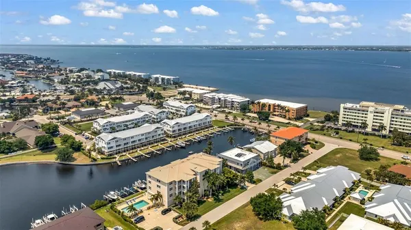 $3,500 | 276 Lewis Circle, Unit 112, Punta Gorda, FL 33950