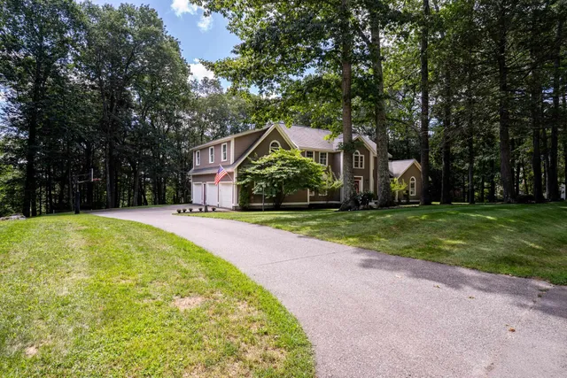 $1,250,000 | 37 Gale Road, Hampton, NH 03842