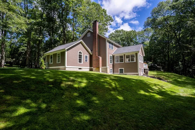 $1,250,000 | 37 Gale Road, Hampton, NH 03842