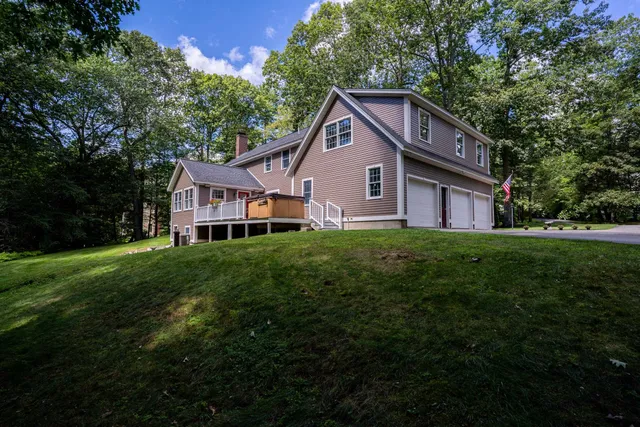 $1,250,000 | 37 Gale Road, Hampton, NH 03842