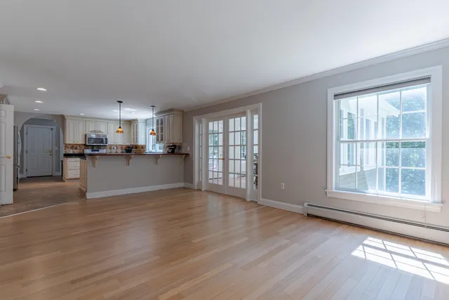 $1,250,000 | 37 Gale Road, Hampton, NH 03842