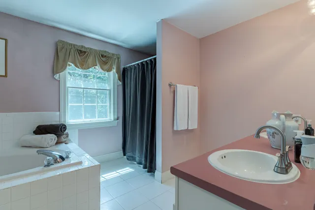 $1,250,000 | 37 Gale Road, Hampton, NH 03842