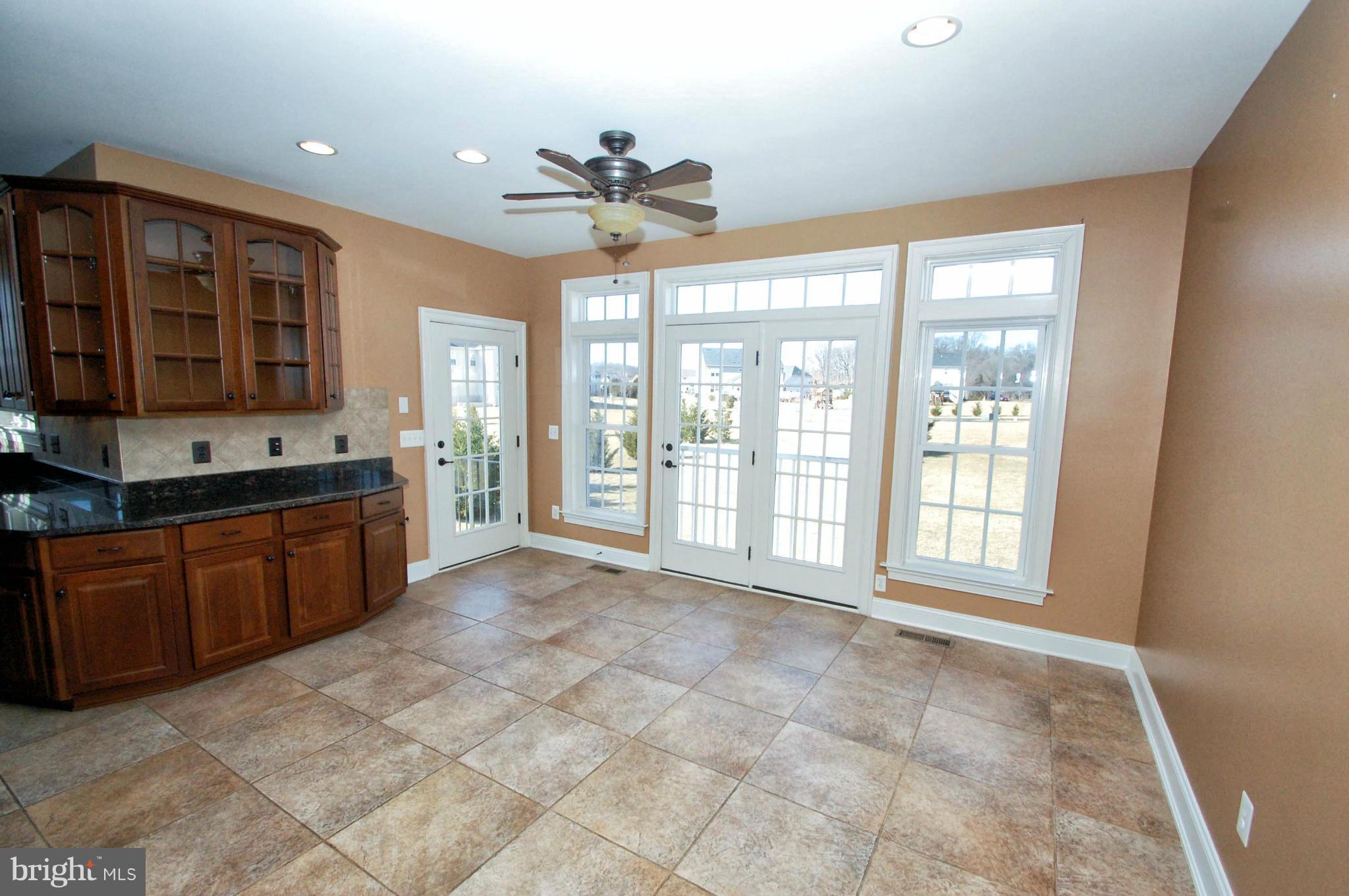 4618 Spring Run Road Warrenton, VA 20187 - Photo 11 of 30 Kitchen