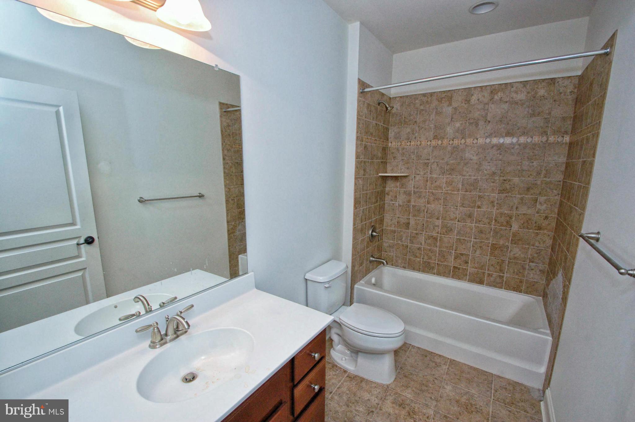 4618 Spring Run Road Warrenton, VA 20187 - Photo 30 of 30 Bath