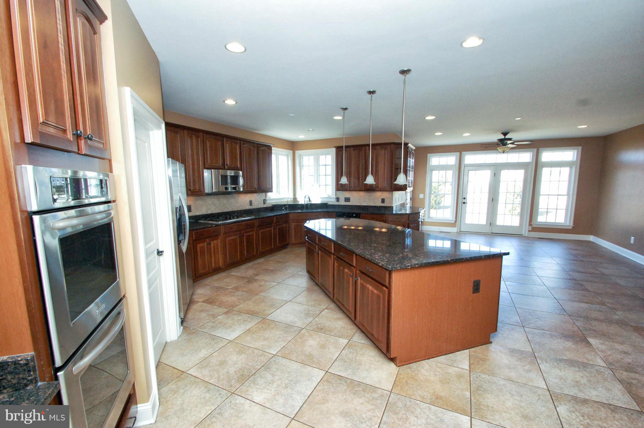 4618 Spring Run Road Warrenton, VA 20187 - Photo 6 of 30 Kitchen