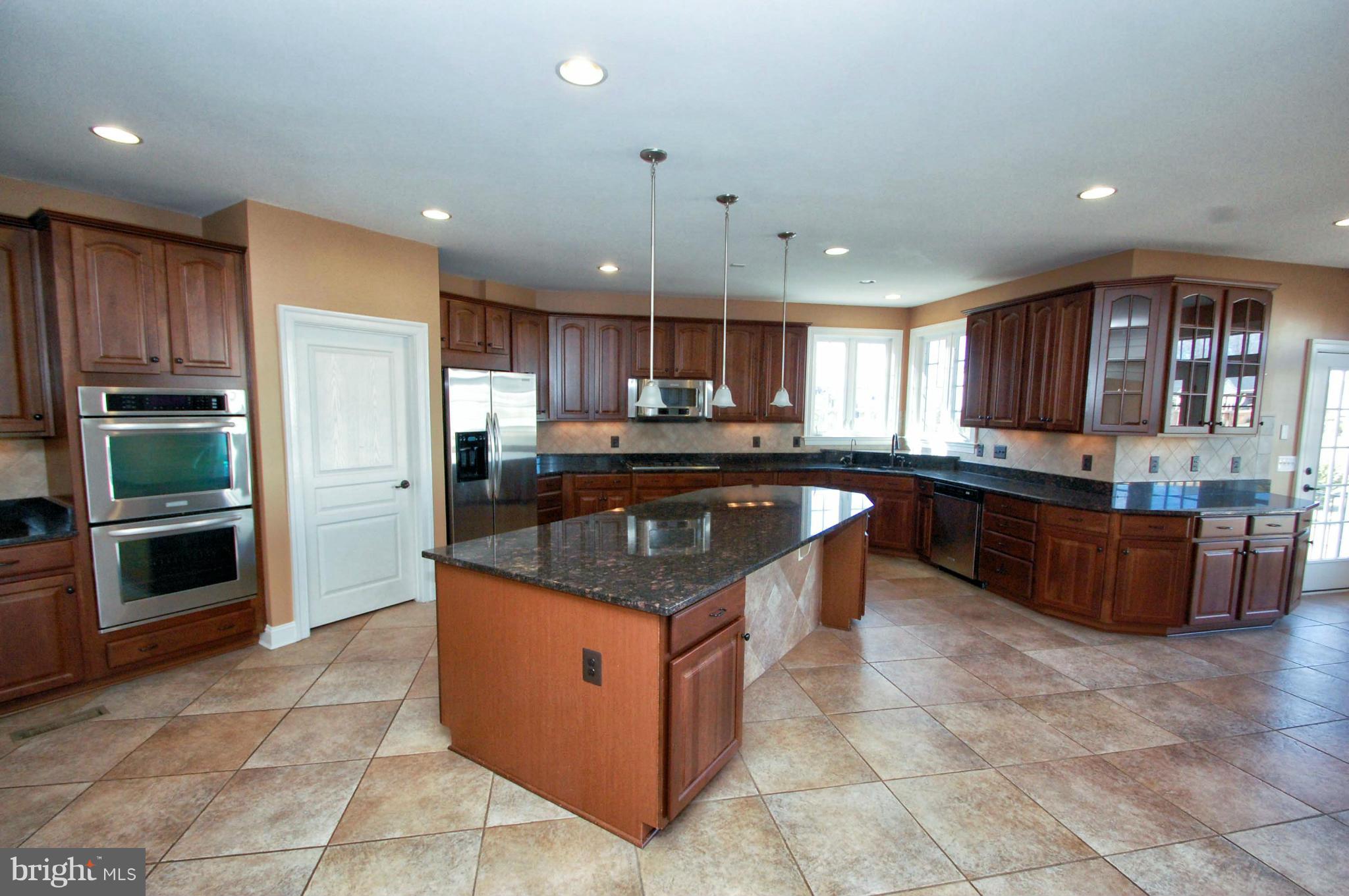 4618 Spring Run Road Warrenton, VA 20187 - Photo 7 of 30 Kitchen