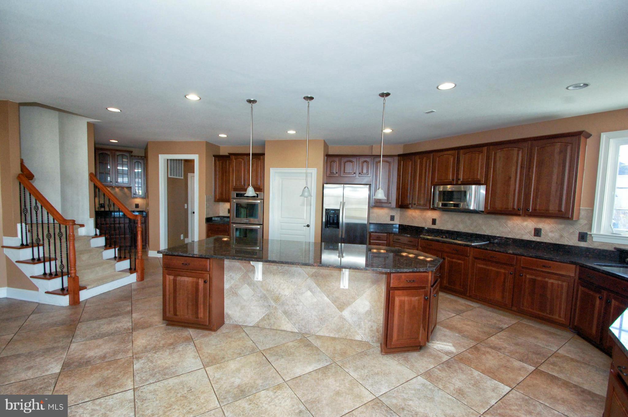 4618 Spring Run Road Warrenton, VA 20187 - Photo 8 of 30 Kitchen