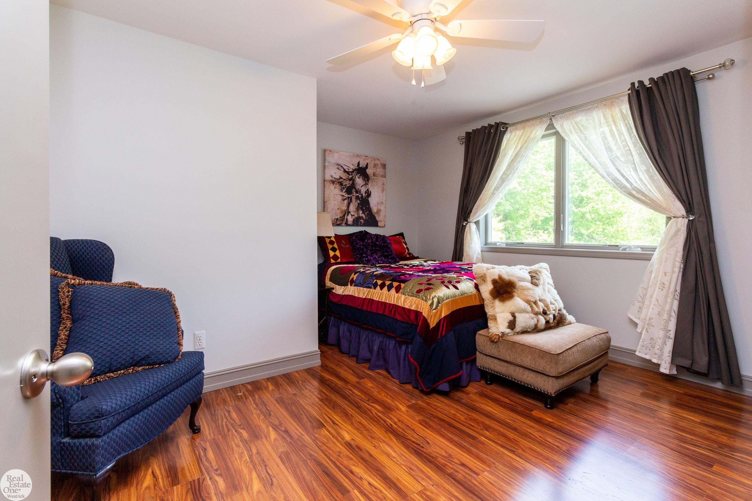 3728 Palms Road Casco, MI 48064 - Photo 42 of 72 50110332-41.JPG