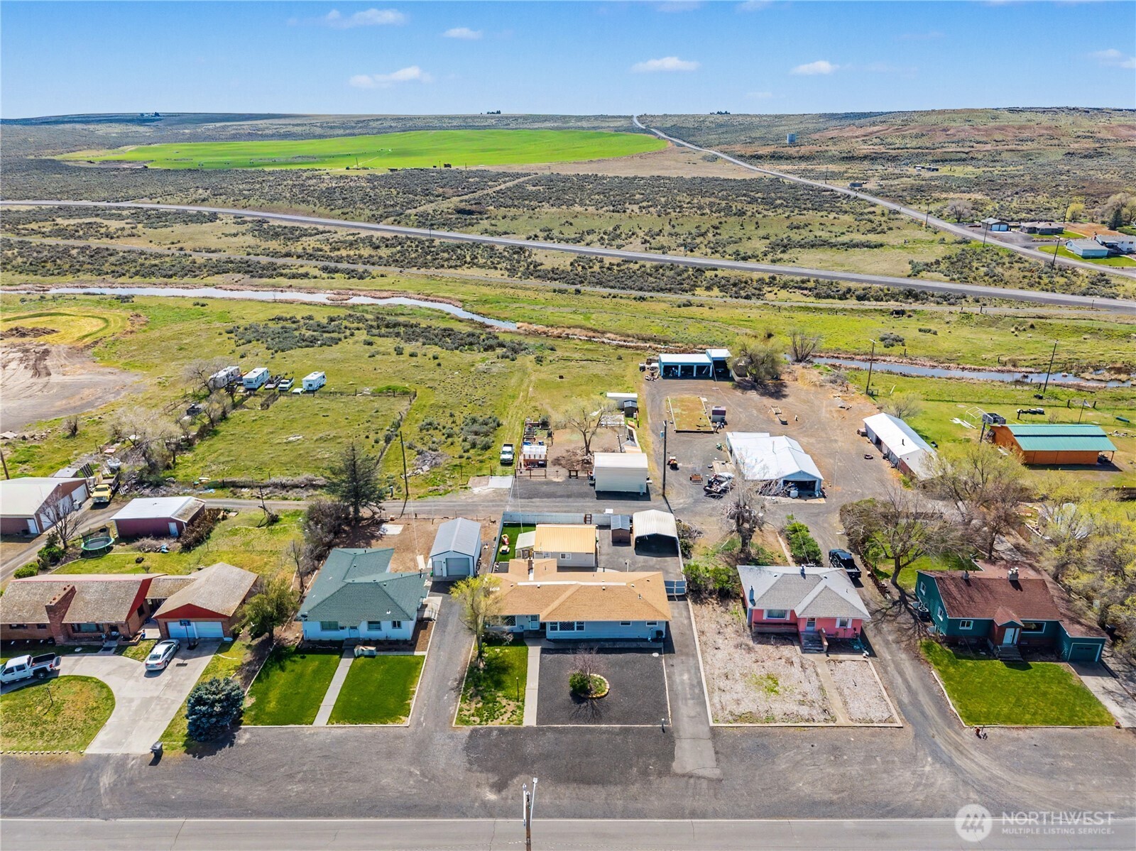 1104 East Dobson Road Odessa, WA 99159 - Photo 34 of 40 a view of an ocean view
