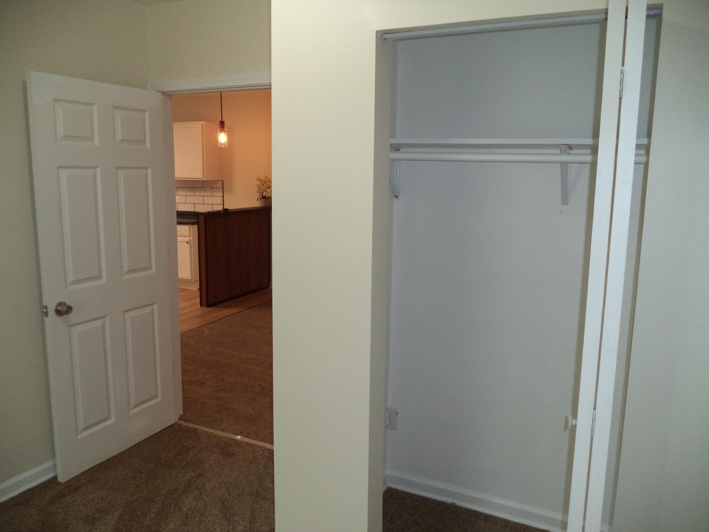 4173 Jackson Street Gary, IN 46408 - Photo 11 of 26 3000x2250