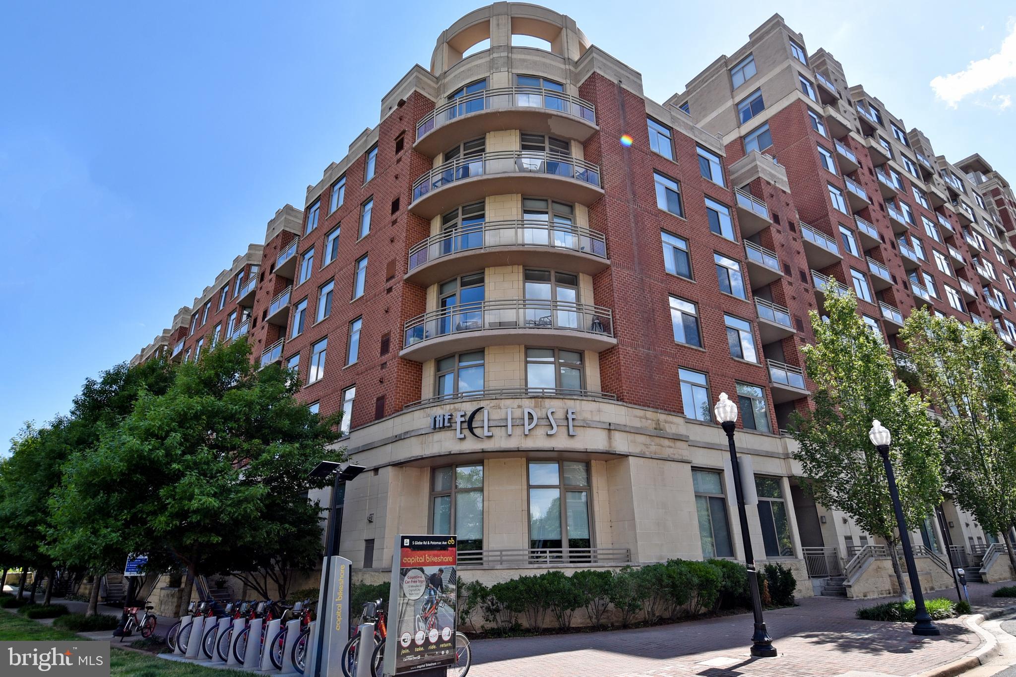 3650 South Glebe Road, Unit 662 Arlington, VA 22202 - Photo 2 of 63 a front view of a building