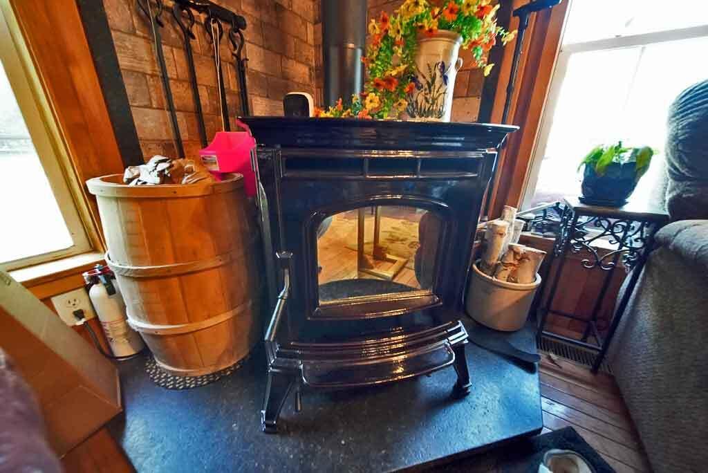 18-25 Bass Lane Weston, ME 04424 - Photo 12 of 84 harmon-pellet-stove-heater