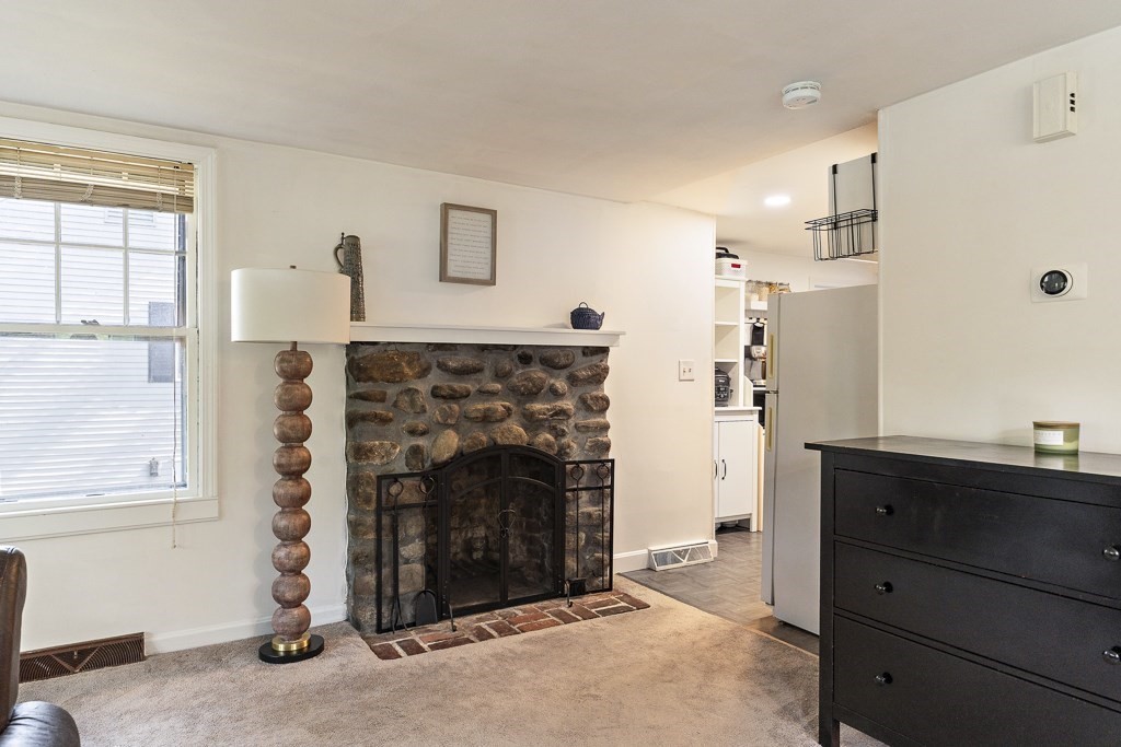 36 Elm Road Westford, MA 01886 - Photo 8 of 28