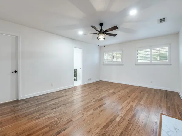 $4,000 | 4304 Forest Bend Road, Dallas, TX 75244