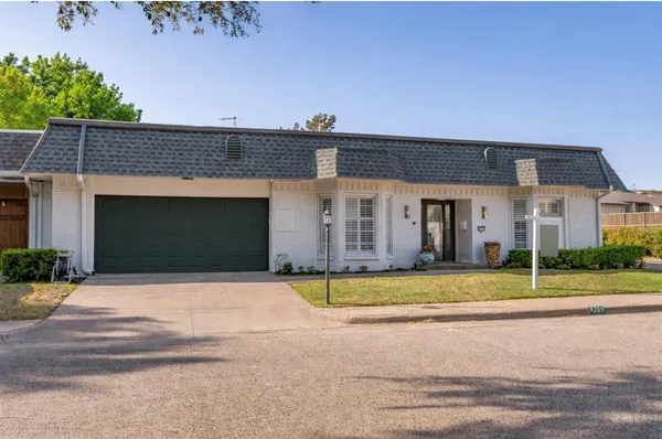 $4,000 | 4304 Forest Bend Road, Dallas, TX 75244