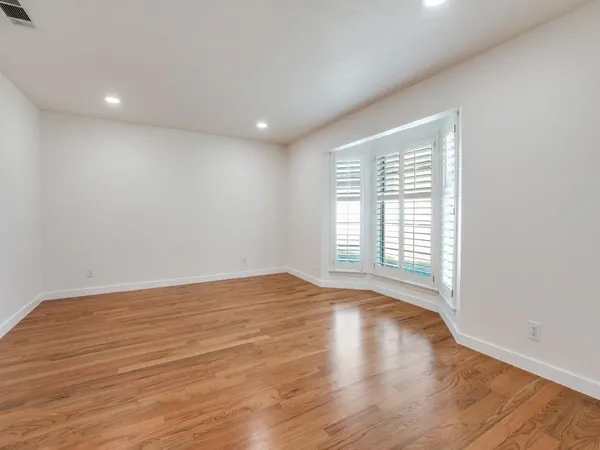 $4,000 | 4304 Forest Bend Road, Dallas, TX 75244