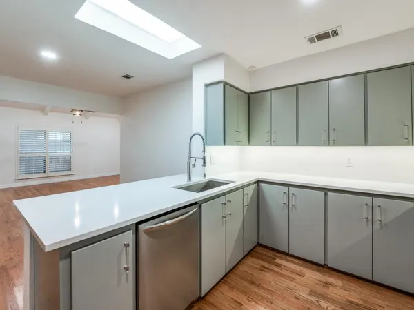 $4,000 | 4304 Forest Bend Road, Dallas, TX 75244