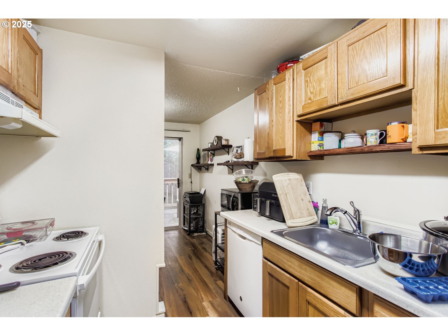 19787 Southwest 67th Avenue Tualatin, OR 97062 - Photo 12 of 27