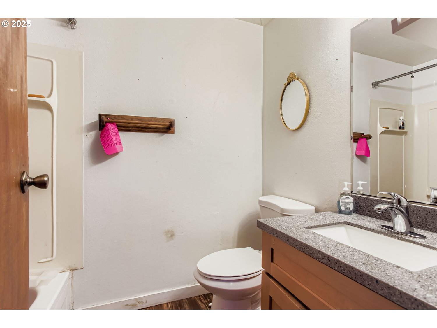 19787 Southwest 67th Avenue Tualatin, OR 97062 - Photo 20 of 27