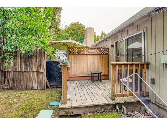 $585,000 | 19787 Southwest 67th Avenue, Tualatin, OR 97062