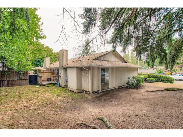 $585,000 | 19787 Southwest 67th Avenue, Tualatin, OR 97062