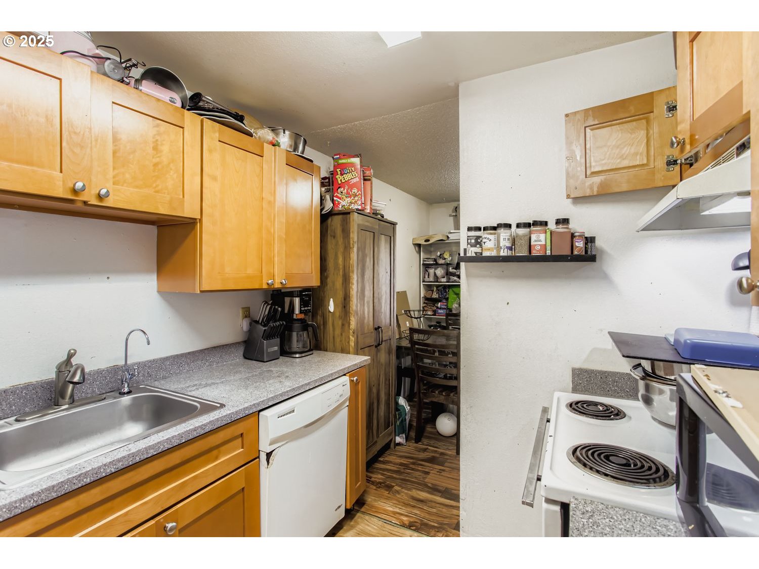 19787 Southwest 67th Avenue Tualatin, OR 97062 - Photo 10 of 27